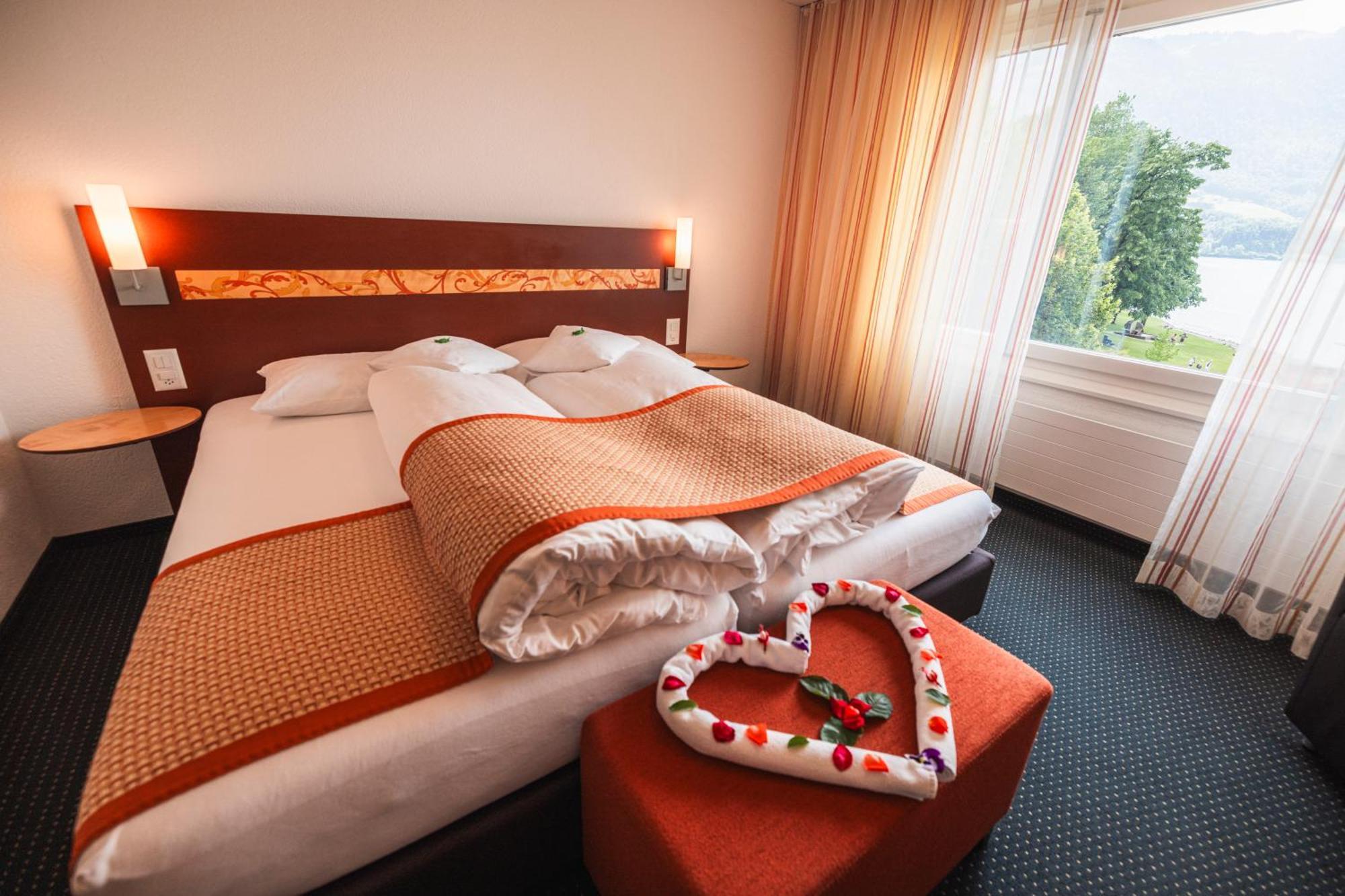 Hotel Seehof Superior Валенщад Екстериор снимка